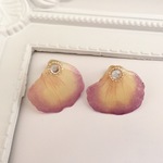 パンジー花びらピアス
