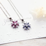 アイオライト/ロードライトガーネットの花ネックレス