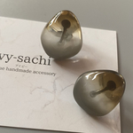 懐かしいあの景色 イヤリング サージカルステンレス 金属アレルギー対応 シルバー 小ぶり 結婚式 フォーマル シック クール 夕焼け プチギフト プレゼント 夏 つけっぱなし 特別感