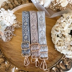 インド刺繍リボン　ショルダーベルト　スマホショルダー　ストラップ
