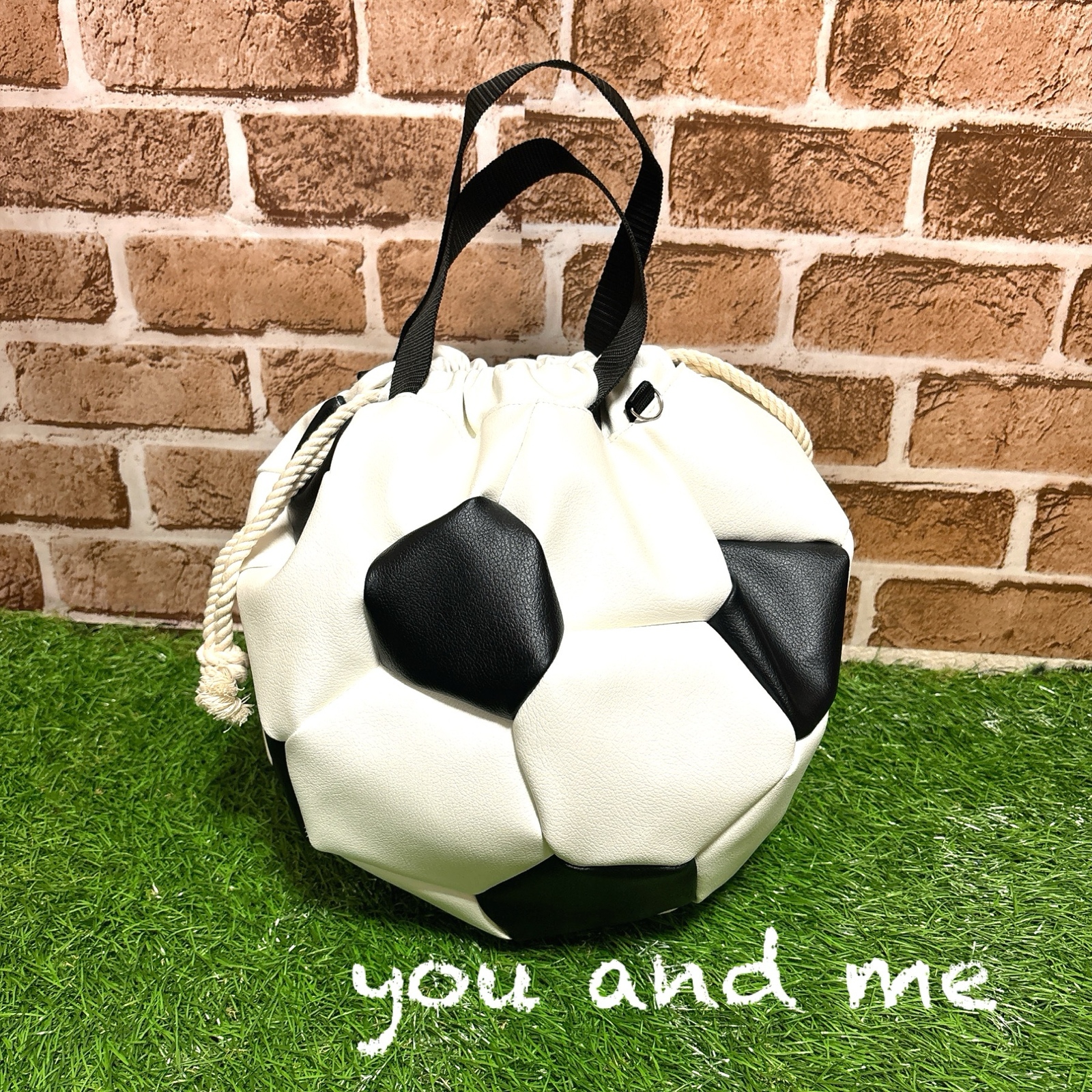サッカーボール型巾着袋 特大サイズ - you&me | minne byGMO