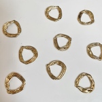 ◎8月新作◎【4pcs gold #6-20】ニュアンスゴールドフープパーツ/ゴールド/金属/ニュアンス/華奢ライン/うねうね/トライアングル/