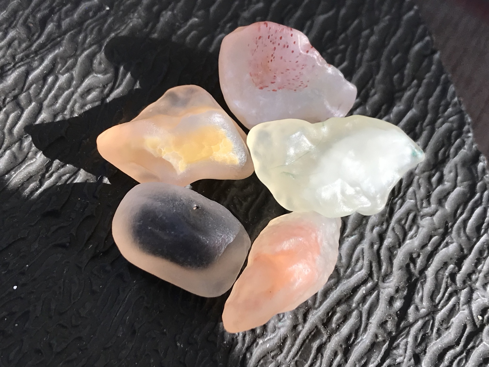 アンダラクリスタル5個セット，セレスタイト原石，アメジスト、水晶　観賞石 アンダラクリスタル5個セット，セレスタイト原石，アメジスト