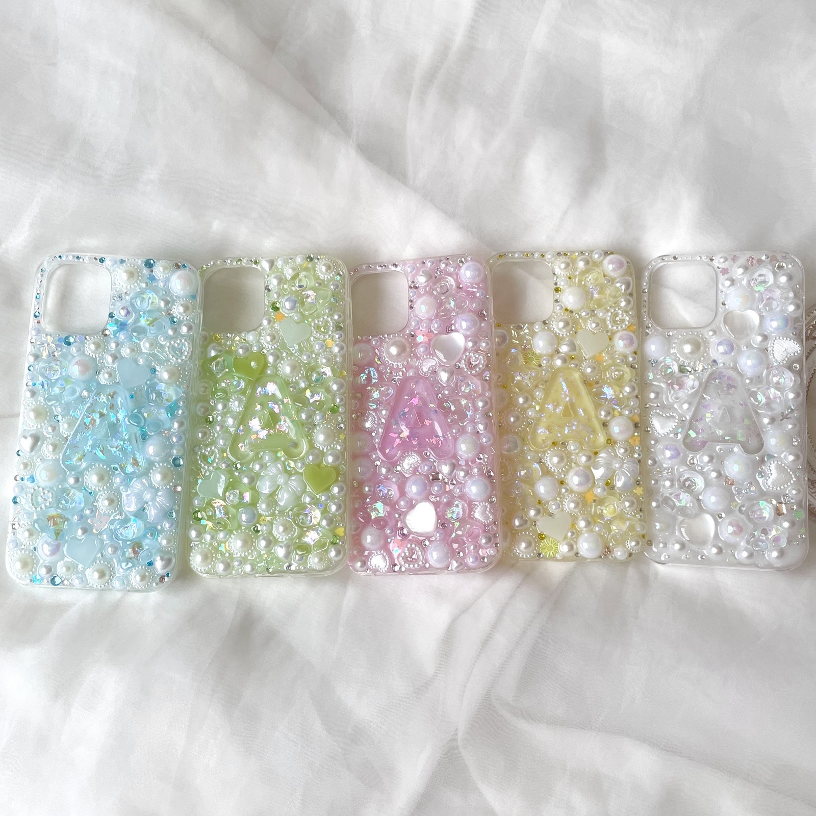 イニシャル&名入れ♡リボン✨水色 パール ツリー⭐︎キラキラ iPhoneケース 新色発売】♡選べるイニシャルのキラキラ宝物箱スマホケース