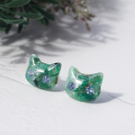 宝石の猫★エメラルドとタンザナイト★サージカルステンレス　～Chartreux