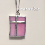 ガラスのnecklace（cross pink）