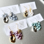 💜アシンメトリーパールピアス❄️