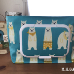 バンダナしろくまBLのおしりふきポーチ