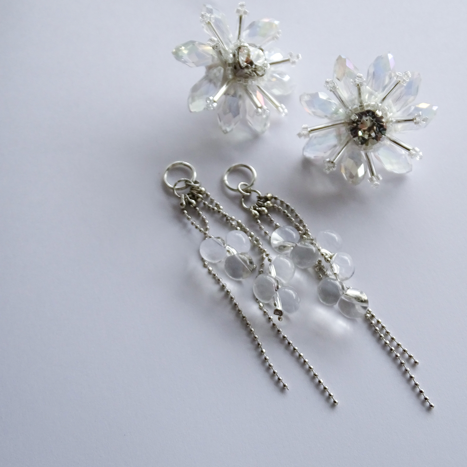 ガラスフラワーの揺れる2way大ぶりピアス _ Crystal Blossom _ 