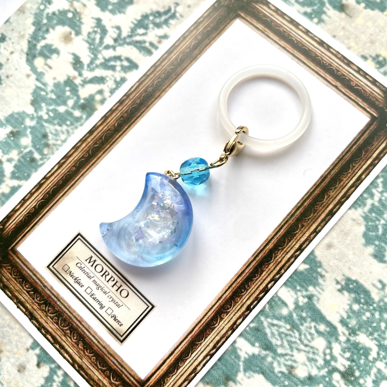 メグえもんページ☆ハンドメイド　レジン　7点 夢見る月のチャーム めじるしアクセサリー(レジンアクセサリー