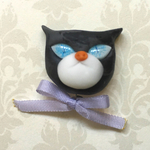 キリッと猫ピアス（イヤリング）