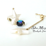 ホワイトパールのstarrrrrrr ☆アシンメトリーピアス