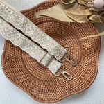 幅2.5㌢/インド刺繡リボン/ショルダーストラップ/フラワー/スパンコール/ボタニカル/ミント/ミンティー/ちょうちょ/シルバーラメ