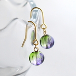 蛍石のような飴粒 ピアス/イヤリング collar: green