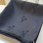 刺繍布ハンカチ30センチ角＜ハルモニウム＞綿ローン　黒