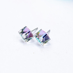 ライトヴィトレル◇キューブピアス／イヤリング