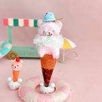 ペロリんアイスクリームベア🍨（ストロベリー×ラムネ）