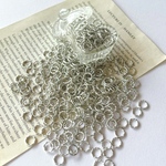 100pcs ＊ 8mm デザイン丸カン リングパーツ ロジウム （0850）