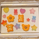 アニマルクッキー　グミ　お菓子　クロックスジビッツ　サンダルアクセサリー