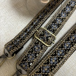 送料無料！最長142.5センチ。インド刺繍リボン調整可能携帯ショルダーストラップ