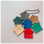 イタリア産レザー＊お家のキーホルダー　席札   プチギフト　名入れ　本革　ネームタグ　