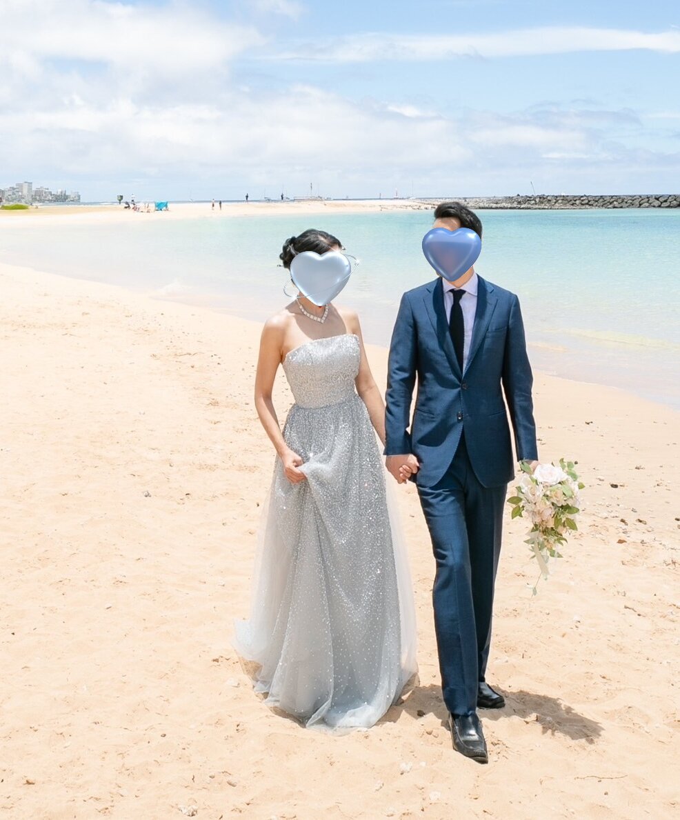 実例写真！シックなグレーチュールドレス スパンコール ビジュー　ロング丈　キラキラ