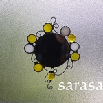 黄色のドットのかわいい壁掛け鏡♪