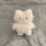 小さなねこのぬいぐるみ