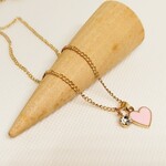 ピンクのハートのネックレス
