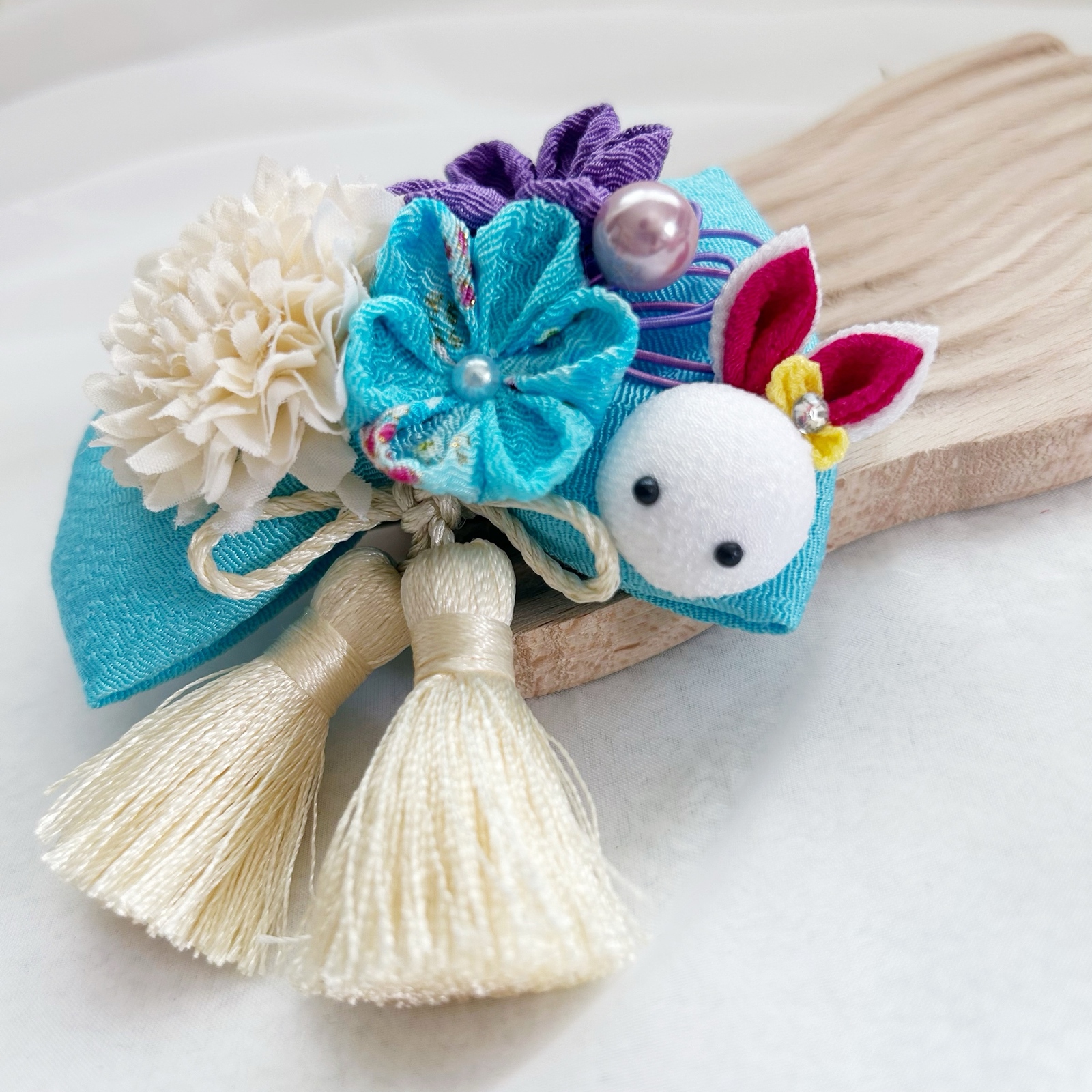 ꫛꫀꪝ【うさぎちりめん細工付き和風リボン】ベビーヘアクリップ　キッズヘアクリップ ꫛꫀꪝ【うさぎちりめん細工付き和風リボン】ベビーヘアクリップキッズ