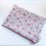 LIBERTY　Felicite　2013　パープル系(南部紫紺色)　ビニコの中布・仕切りポケット・６個のカードポケット付きポーチ　Ａ5サイズ　◆お薬手帳ケース・母子手帳ポーチにも♪