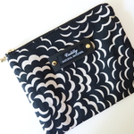 LIBERTY PUFFのMINIポーチ BLACK