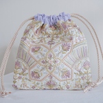 インド刺繍・巾着ポーチ（M）　メイクポーチ　贈り物　ギフトに◎