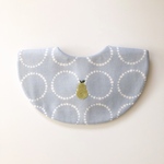 ＊刺繍スタイ＊ 北欧　洋梨
