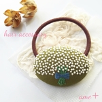 シックなカスミソウの花束  刺繍ヘアゴム