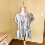【SALE】Ｖネック　フレンチスリーブブラウス
