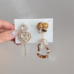 ピアス【𝑆𝐴𝐿𝐸】金具交換・返品不可
