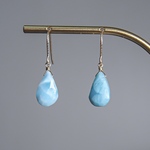 b.【カリブ海の一雫】 -drop of the Caribbean -｜ラリマー ドロップ ピアス/イヤリング｜14kgf ゴールド 天然石 世界三大ヒーリングストーン お守りピアス