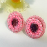 ♡まんまるいビーズ刺繍イヤリング（ピンク）