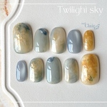 Twilight sky ネイルチップ 夕暮れ 夕空 夕焼け 空  ライトブルー ブルー オレンジ  うるうるネイル ニュアンス ニュアンスネイル ビジューネイル キラキラネイル マグネットネイル