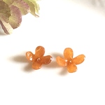 キンモクセイ オレンジ 一粒 ピアス/イヤリング ＊ アレルギー対応有り サージカルステンレス 樹脂 金木犀 秋
