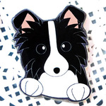 【ピンバッチ】ボーダーコリー・のぞきみポーズ（黒白・半立ち耳）