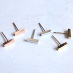 ☆新作☆極小barピアス つけっぱなしOK 錆びないサージカルステンレス【選べる3color シンプルbar ピアス】