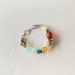 少しSALE！！　vintage 大ぶり色々beads 1点ものブレスレット