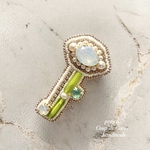 Magic Key 〜Coup de Coeur〜ビーズ刺繍ブローチ