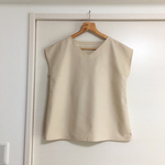 再♡Vネックフレンチスリーブトップス