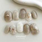 pearl beige /ベージュネイル/うるうるネイル/ぷっくりフラワー/大人ニュアンス/淡色ネイル/結婚式/入学式/卒業式