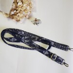 【受注製作】ミナペルホネン　ショルダーストラップ　フォレストタイル