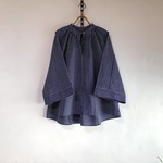 浴衣で作ったギャザーブラウス(浴衣リメイク)青