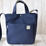 帆布ﾗｳﾝﾄﾞ型ﾄｰﾄ（ｼｮﾙﾀﾞｰ付き）紺